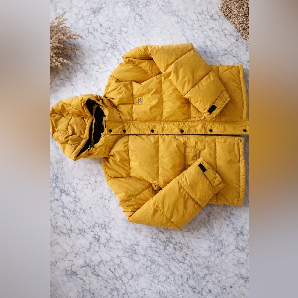 Dickies Yellow Puffer Jacket with Hood and Insulation